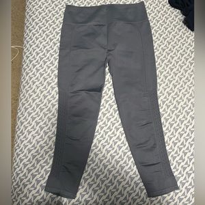 XL Grey Fabletics leggings. Eco Sync High-Waisted 7/8